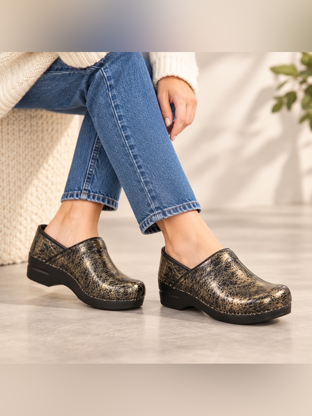 Dansko Professional Black Gold Metallic Abstract Leather Clogs Size 38